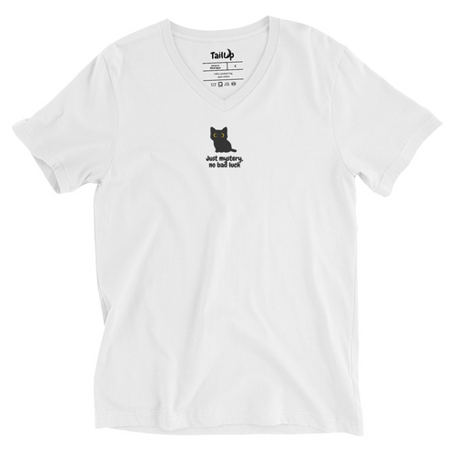 Black Cat Embroidered V-Neck T-shirt